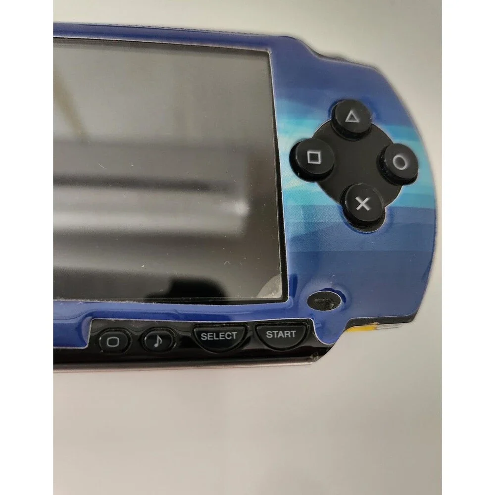 Sony PSP PSP-1001B2 PlayStation Portable - Black Handheld Console and power cord